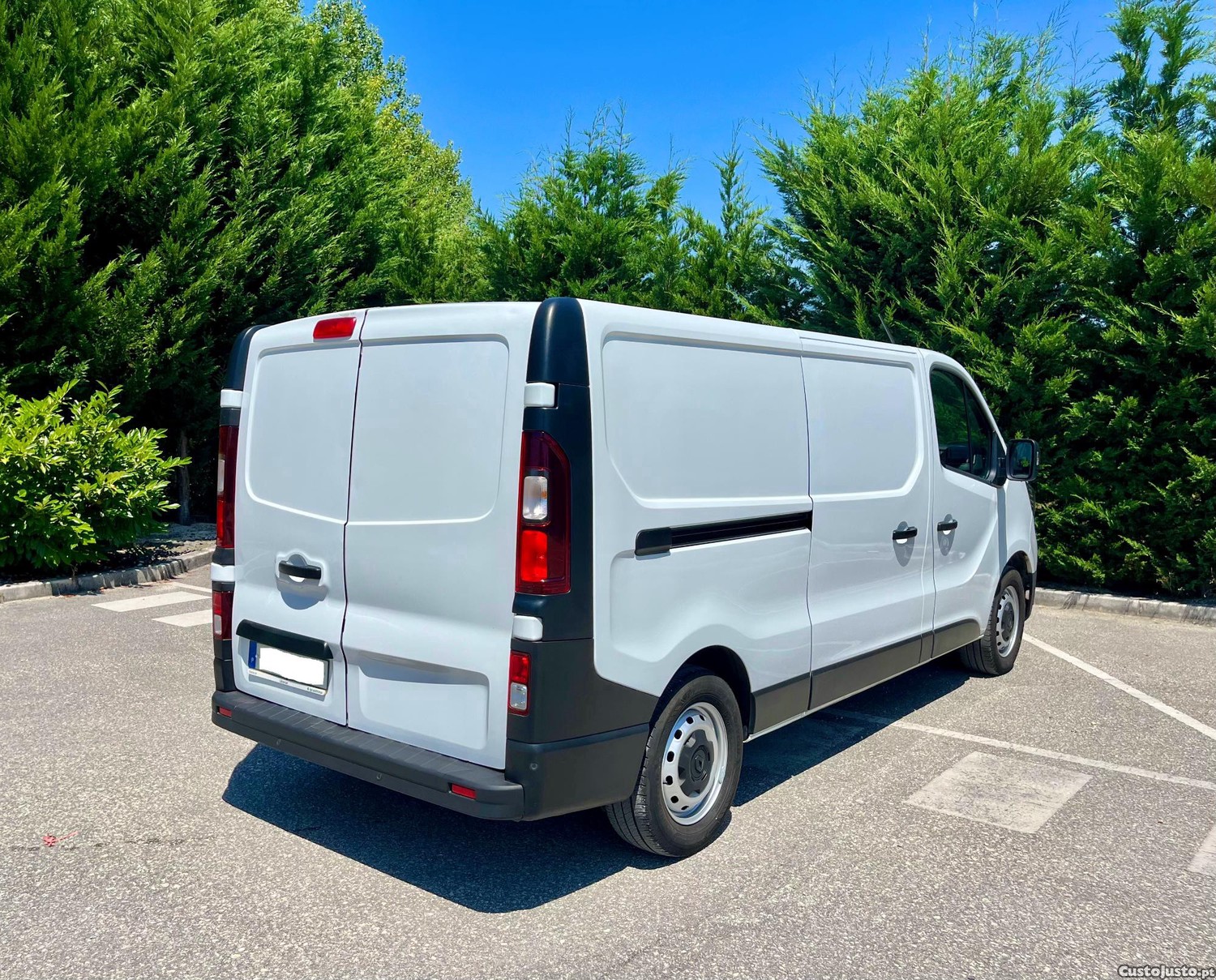Renault Trafic L2H1 2.0 dCi Grand Confort IVA/Dedu. — fotografia 9