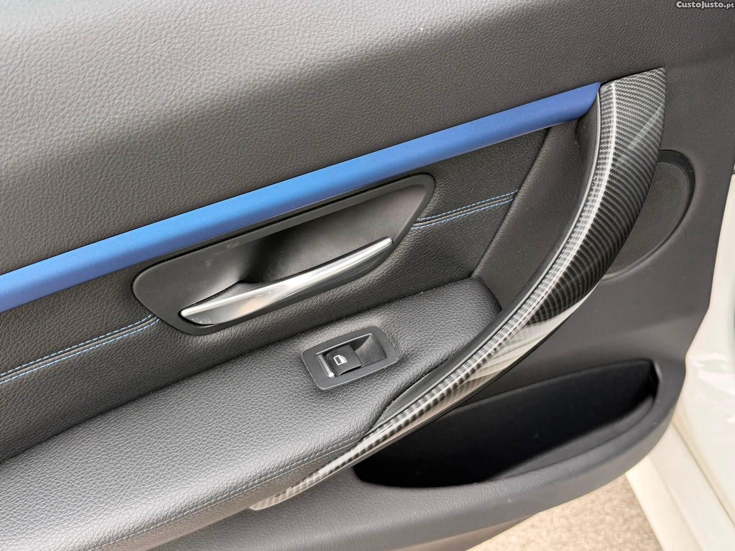 BMW 320 d Pack M Shadow Auto — fotografia 10