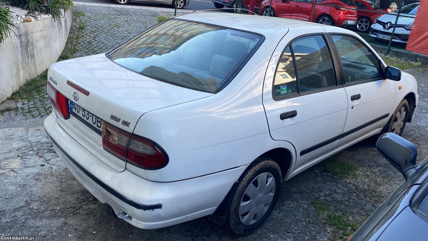 Nissan Almera 2.0 D — photo 4