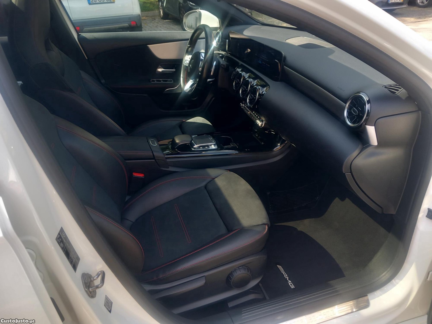 Mercedes-Benz A 180 d AMG Line Aut. — fotografia 9