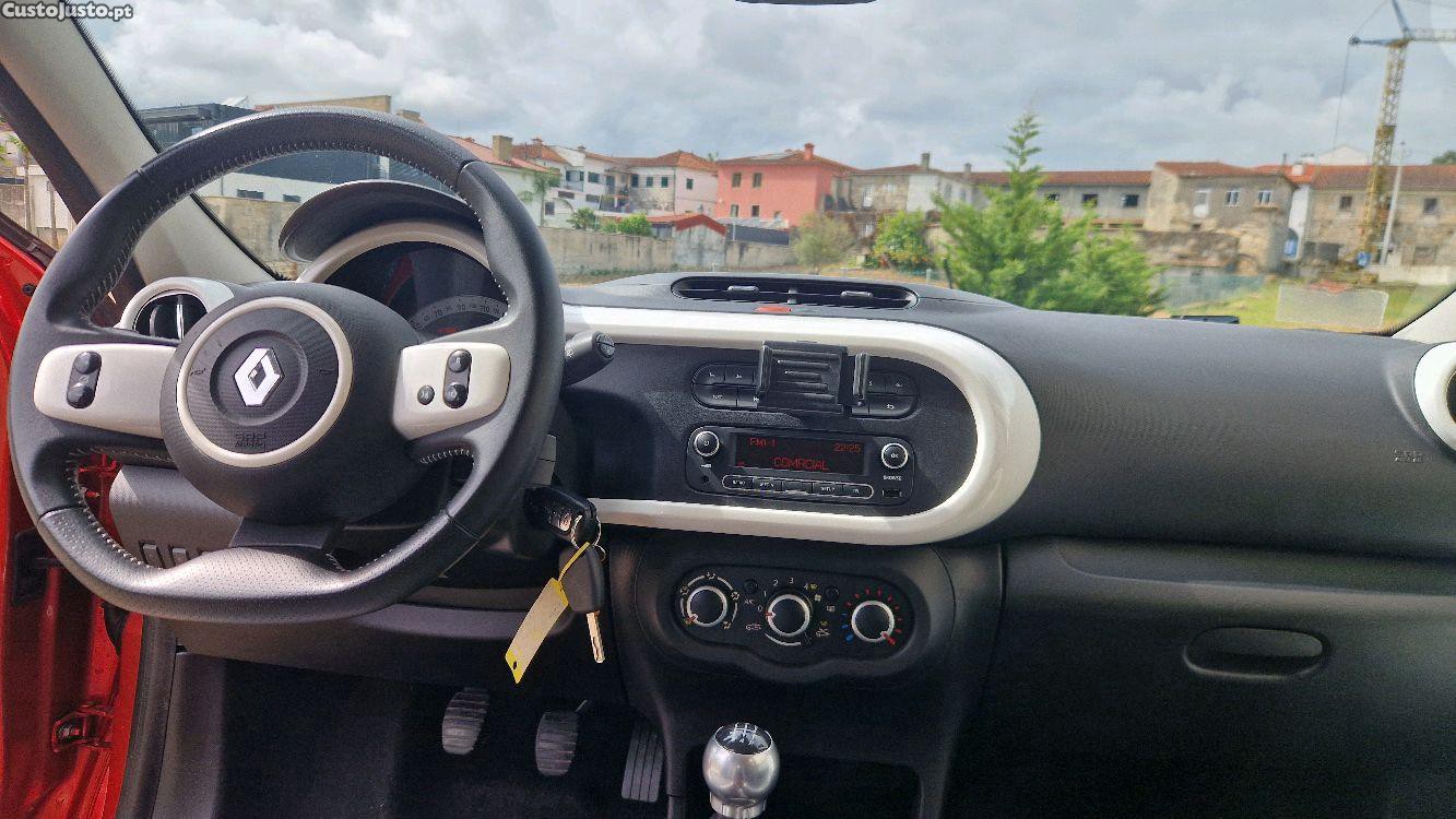 Renault Twingo 0.9 TCe 90cv Style - 15 — photo 5