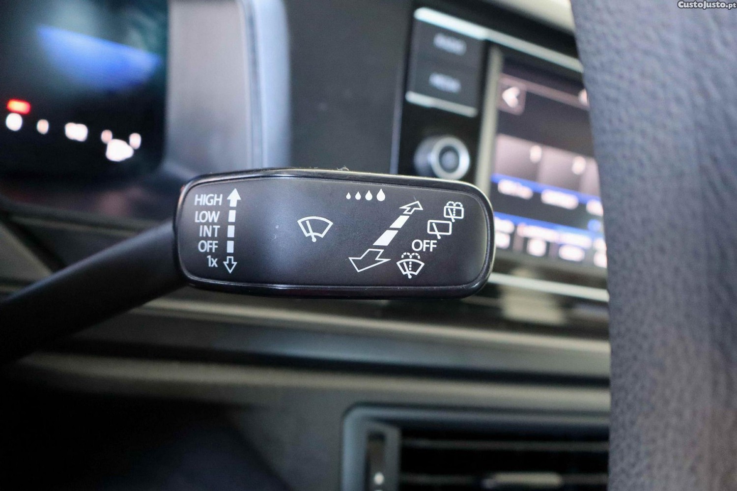 Volkswagen Taigo 1.0 TSI Life — fotografia 14