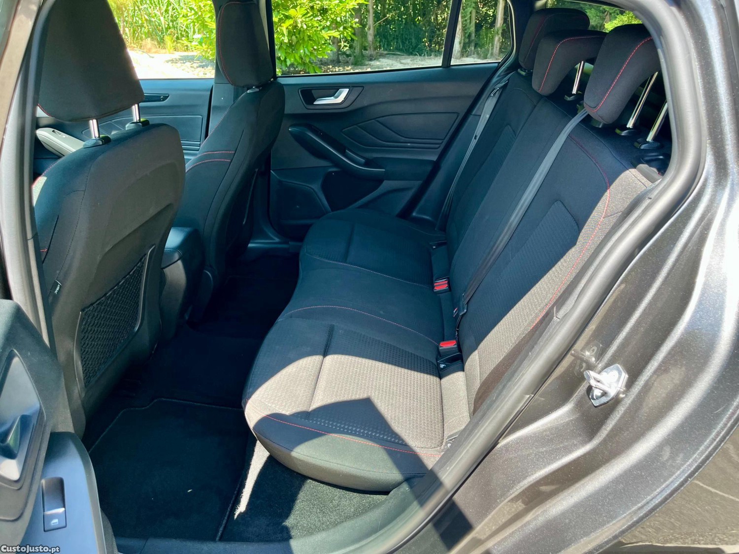 Ford Focus SW 1.0 EcoBoost ST-LineX 79.000KM — fotografia 4