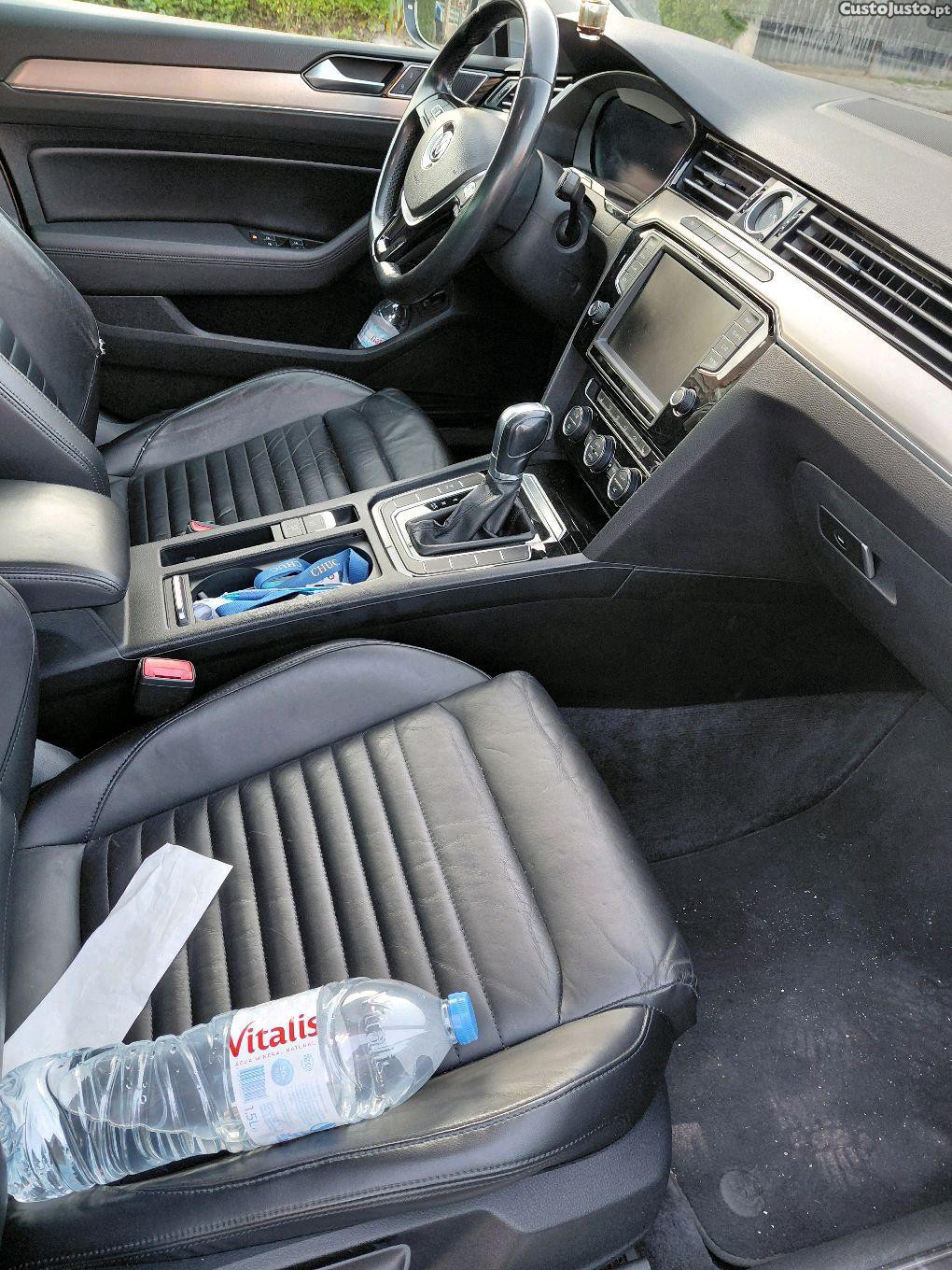 Volkswagen Passat 2.0 TDI Highline DSG — fotografia 7