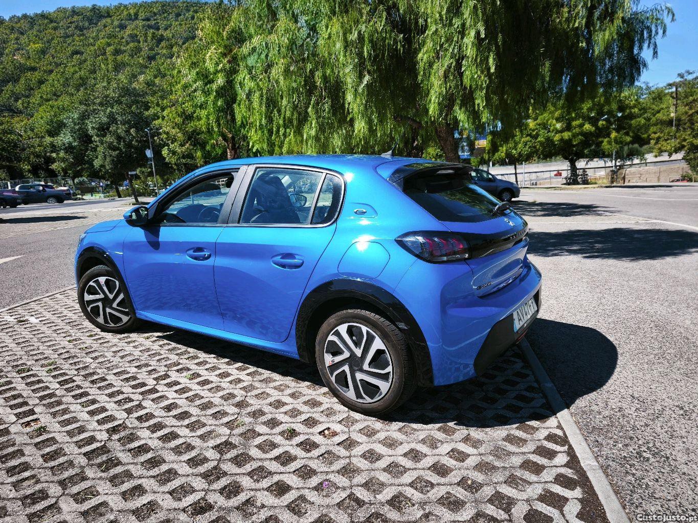 Peugeot e-208 Allure — fotografia 5