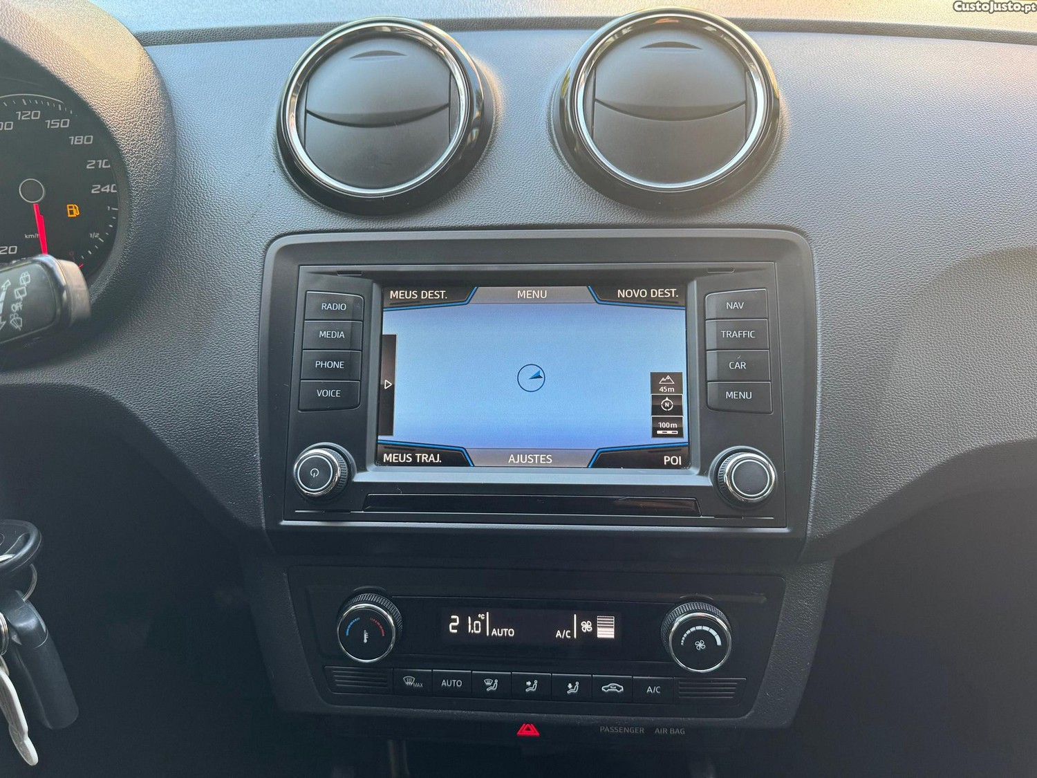 SEAT Ibiza 1.0 Reference — fotografia 14