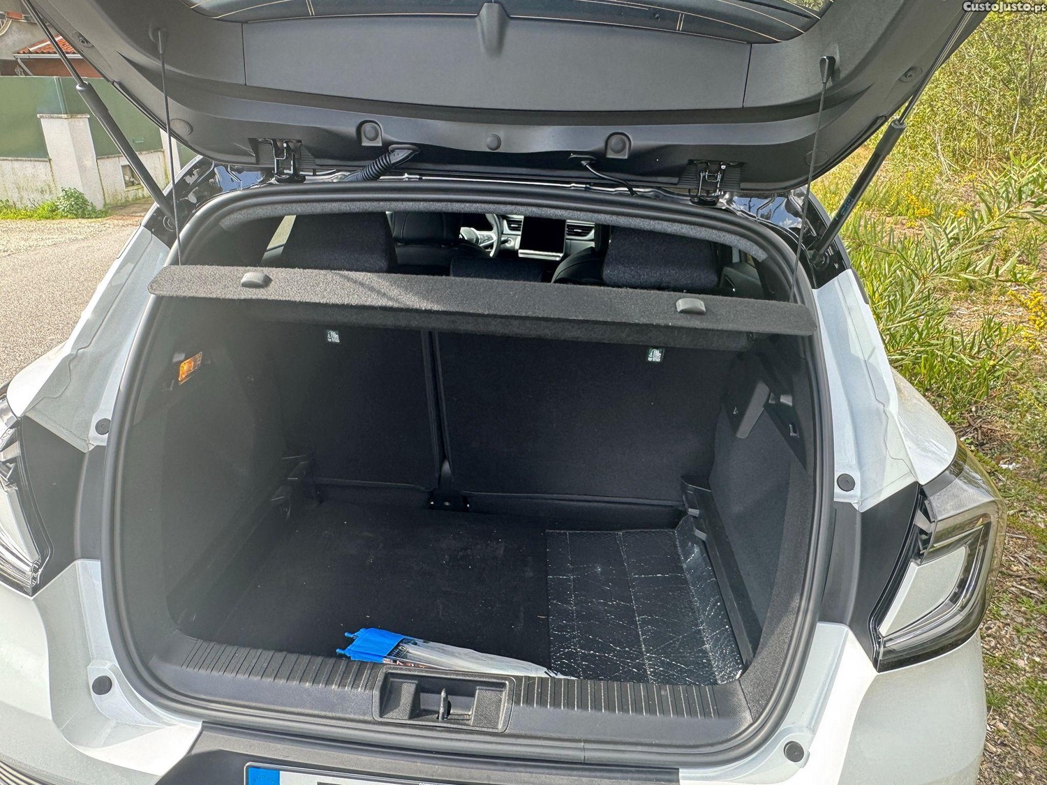 Renault Captur Bi-Fuel — fotografia 5