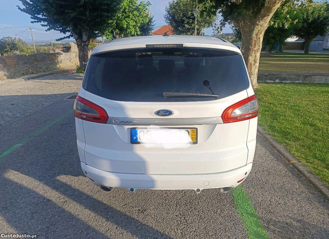 Ford S-Max Titanium — fotografia 7
