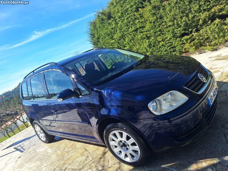 VW Touran (Touran) 1.9TDI — photo 2