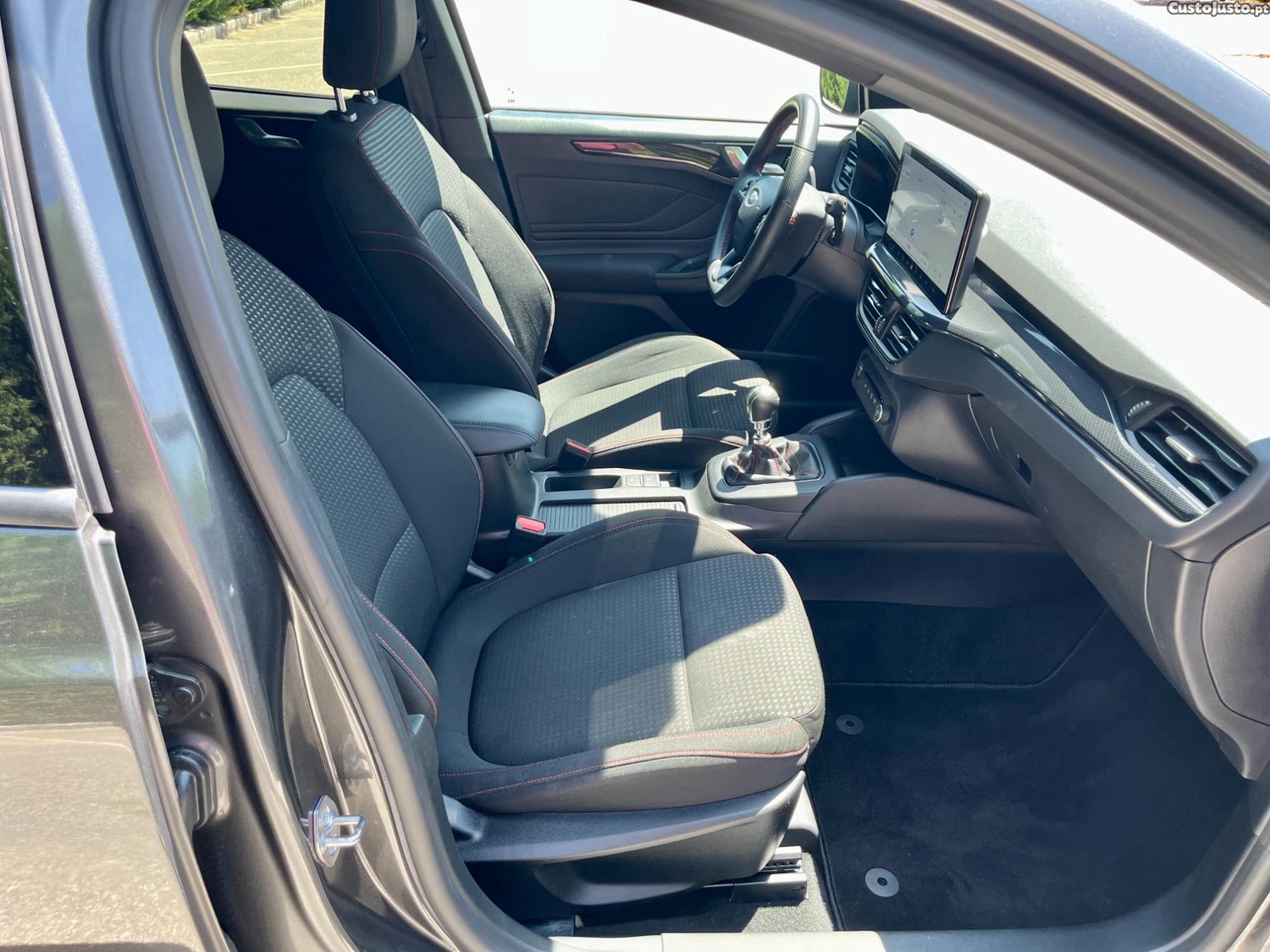 Ford Focus SW 1.0 EcoBoost ST-LineX 79.000KM — fotografia 5