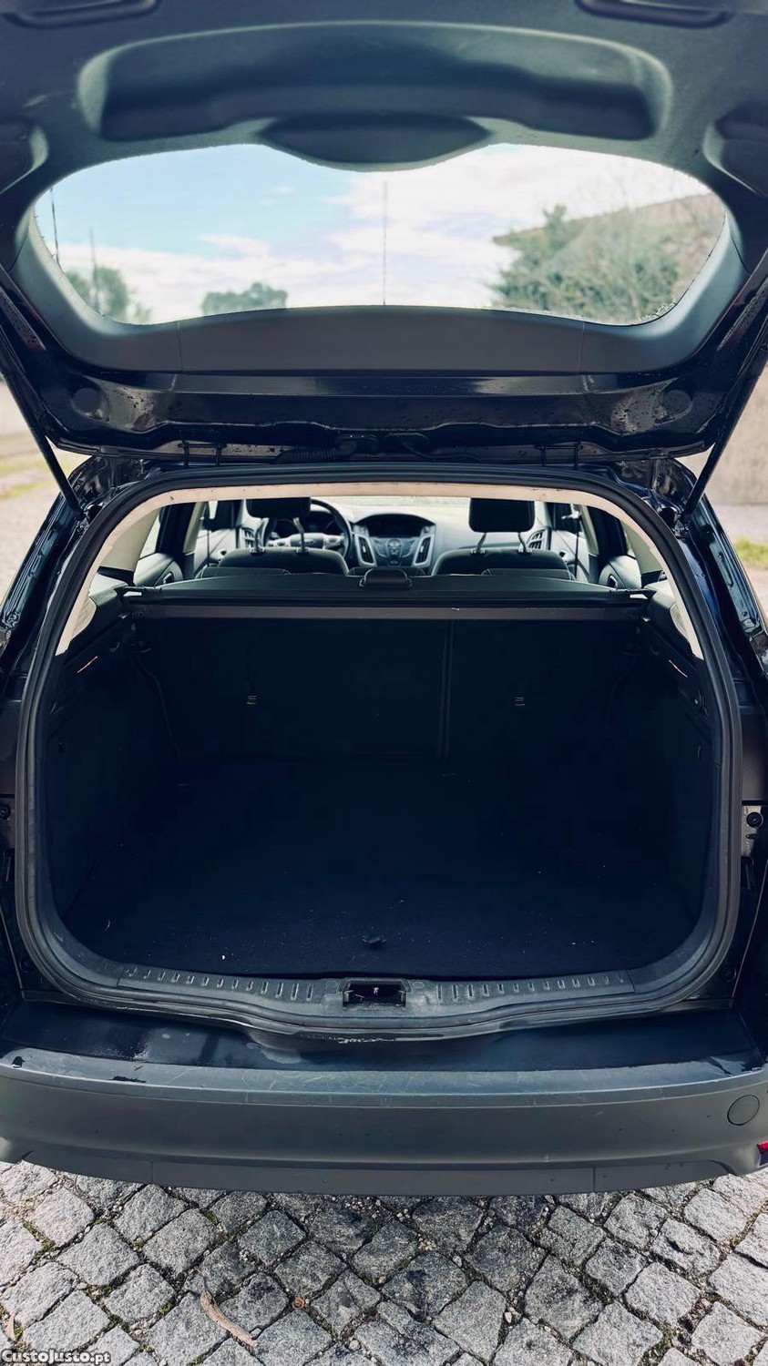 Ford Focus 1.0 Ecoboost — fotografia 2