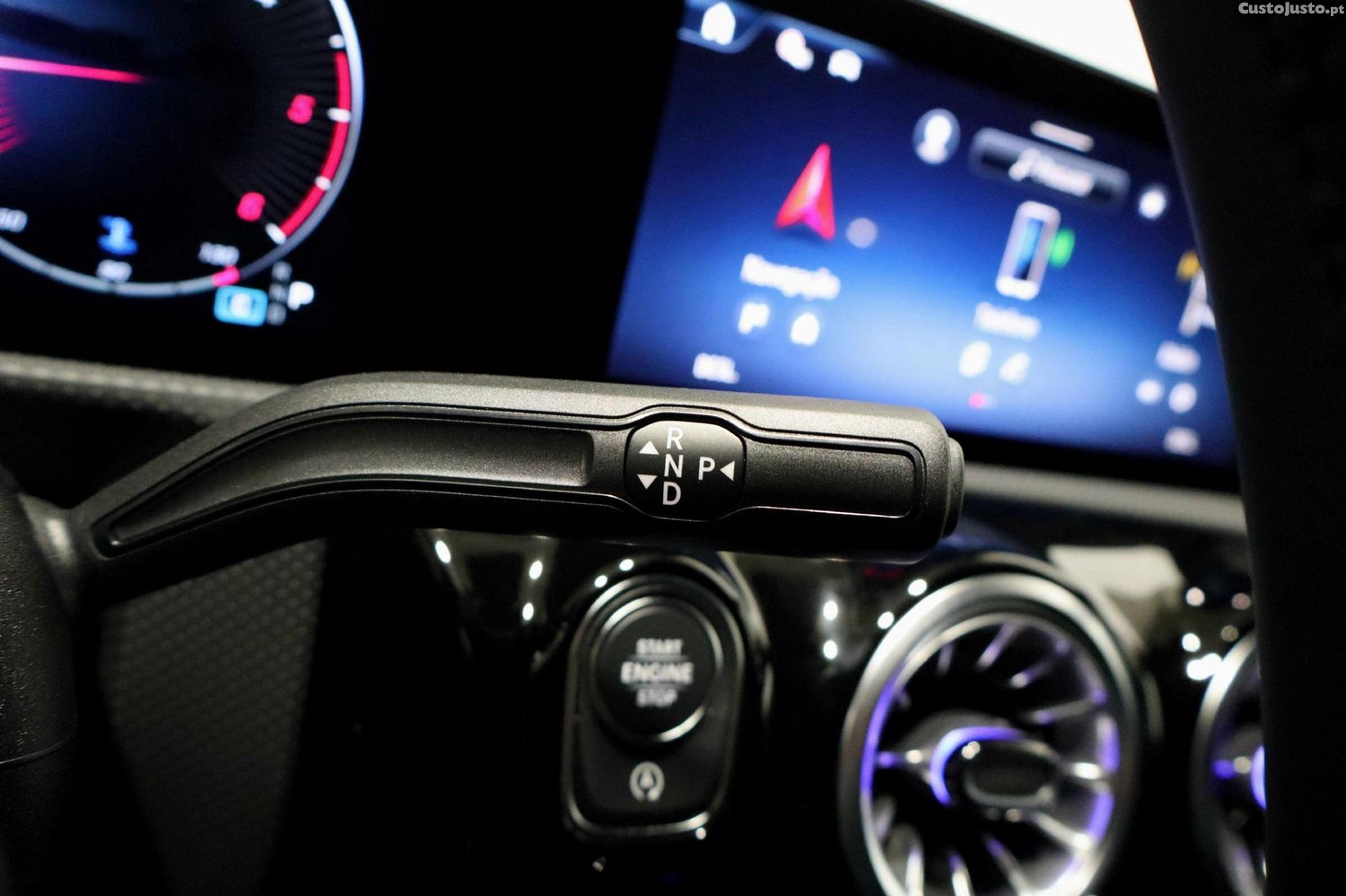 Mercedes-Benz A 180 d — fotografia 15