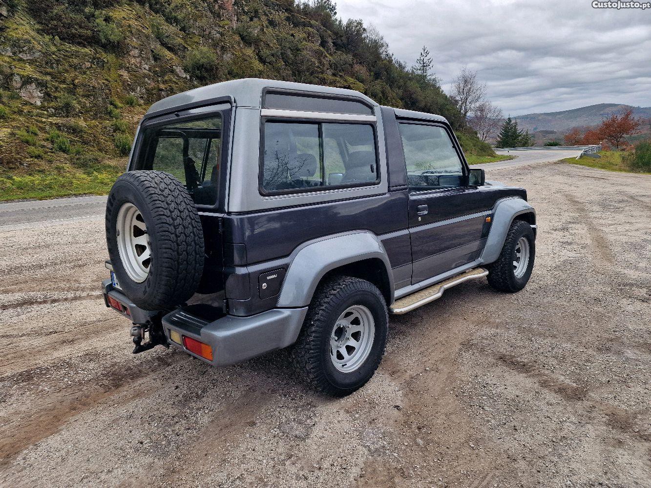 Daihatsu Rocky 2.800 turbo — fotografia 3
