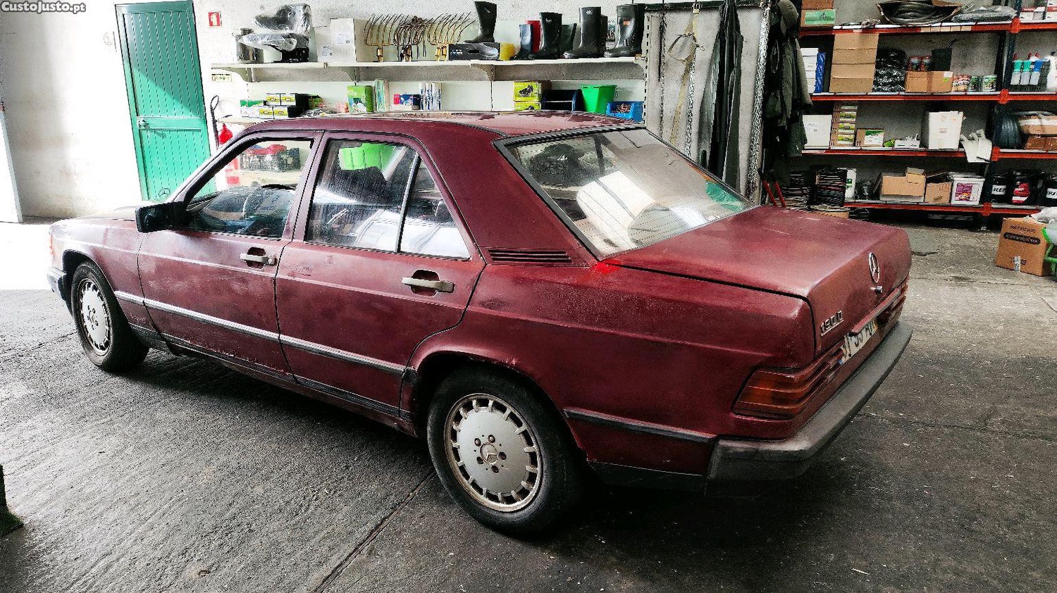 Mercedes-Benz 190 D — fotografia 6