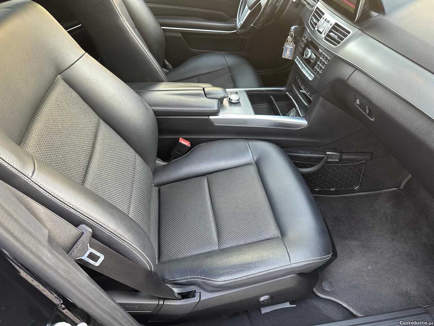 Mercedes-Benz E 250 Avantgard — fotografia 9