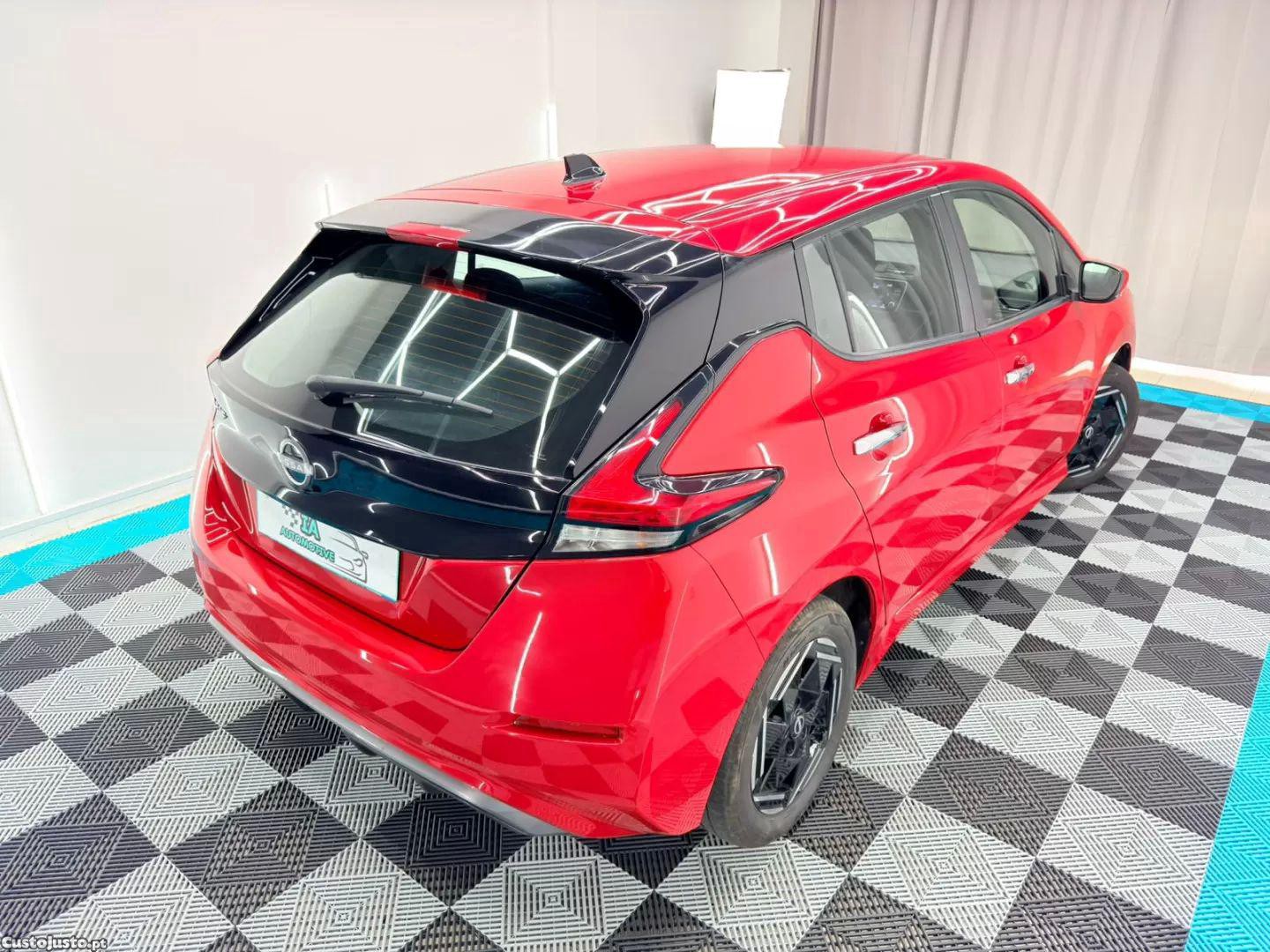 Nissan Leaf Visia — fotografia 17