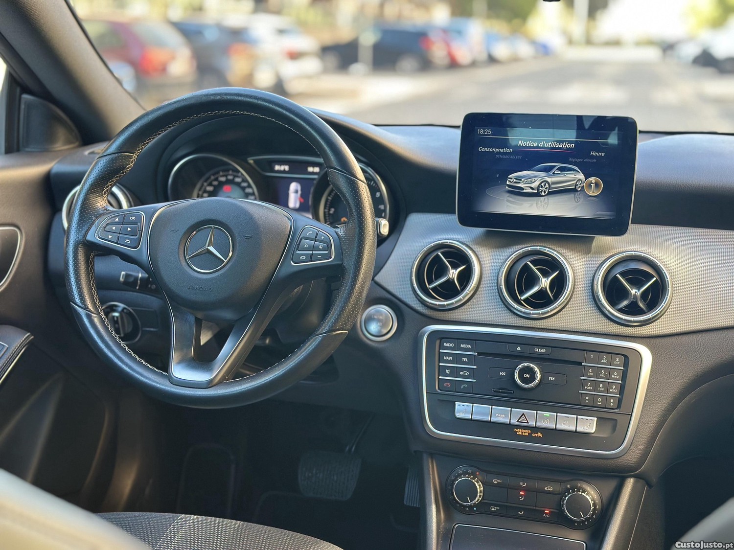 Mercedes-Benz CLA 180 CDI — fotografia 4