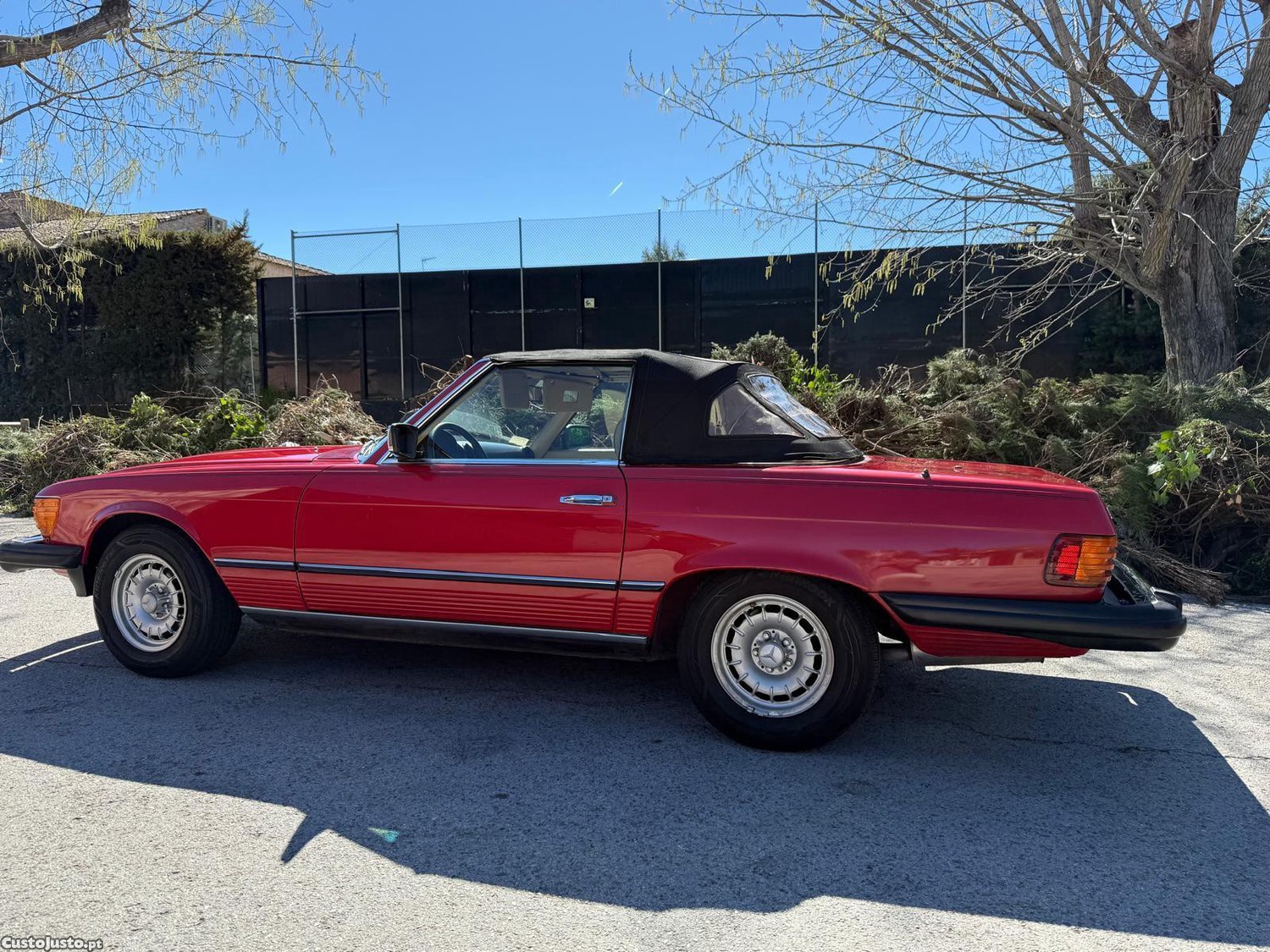 Mercedes-Benz SL 350 SL380 — fotografia 10