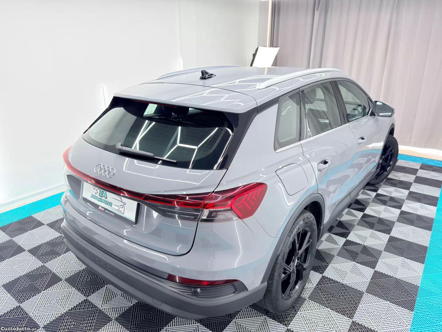 Audi Q4 35 55 kwh — fotografia 14