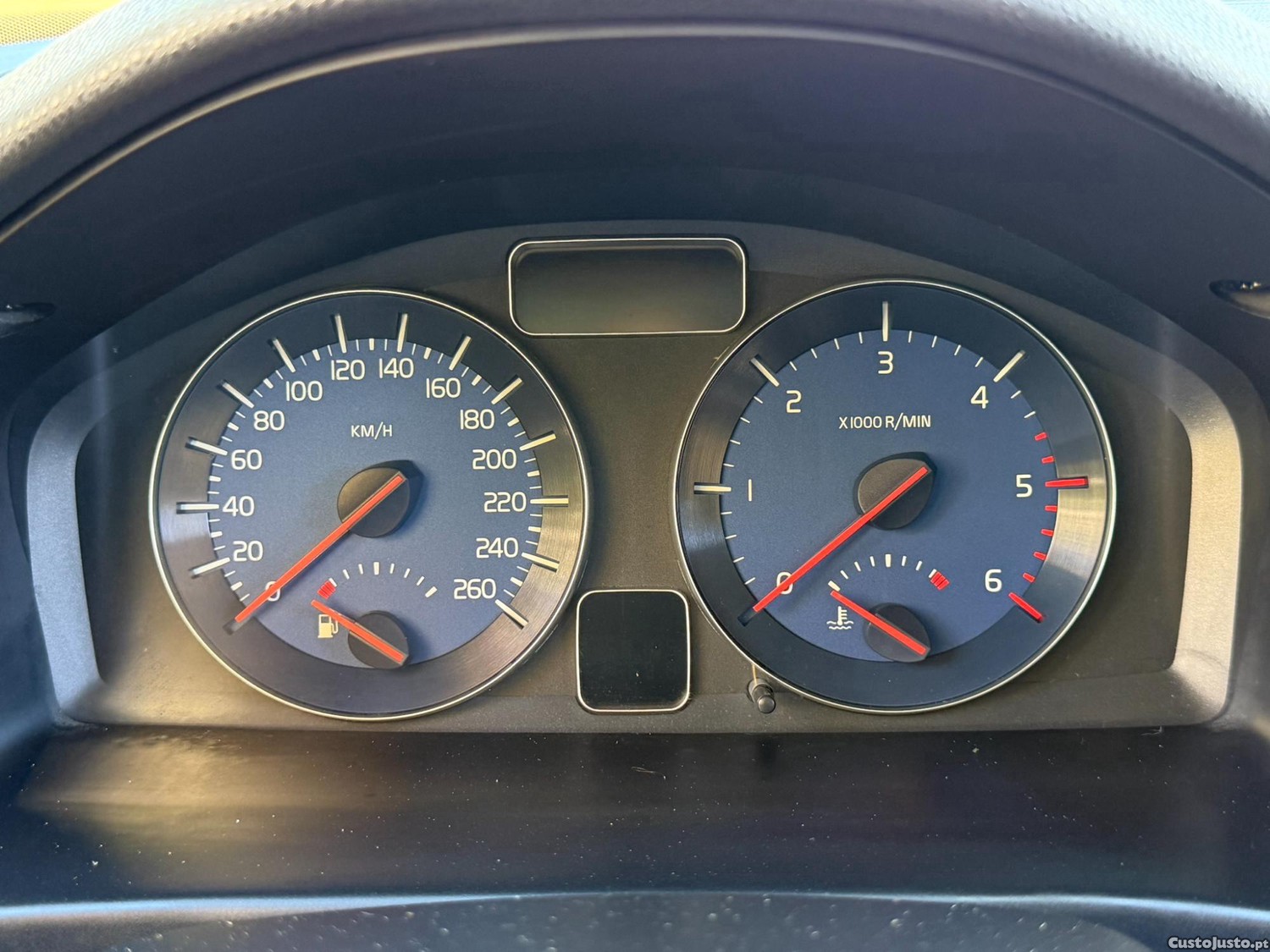 Volvo S40 D2 115cv R-Design Nacional — fotografia 6