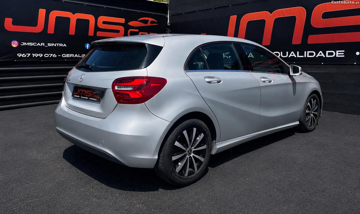 Mercedes-Benz A 180 D Urban — fotografia 5