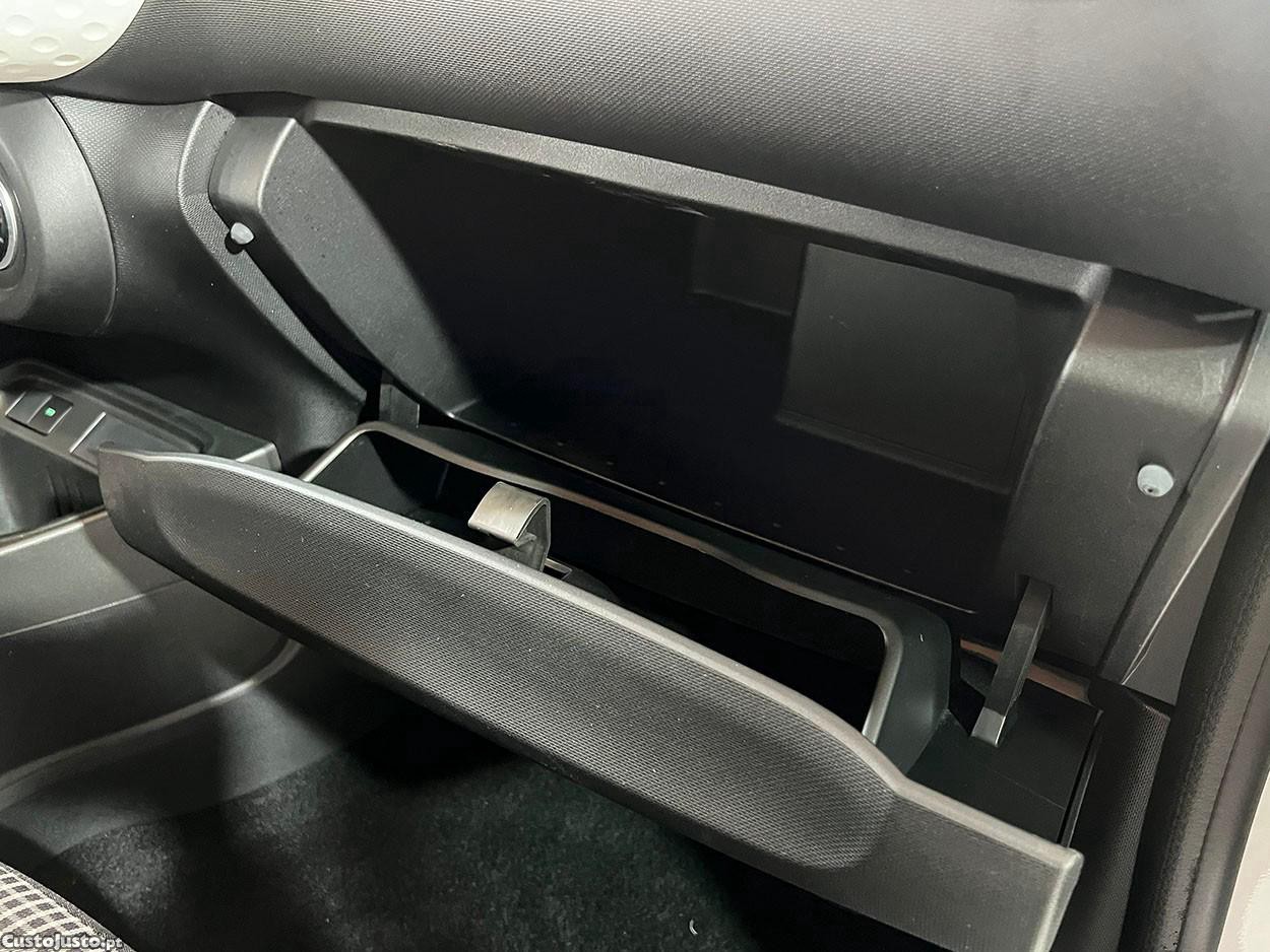Renault Twingo 22 Zen — fotografia 5
