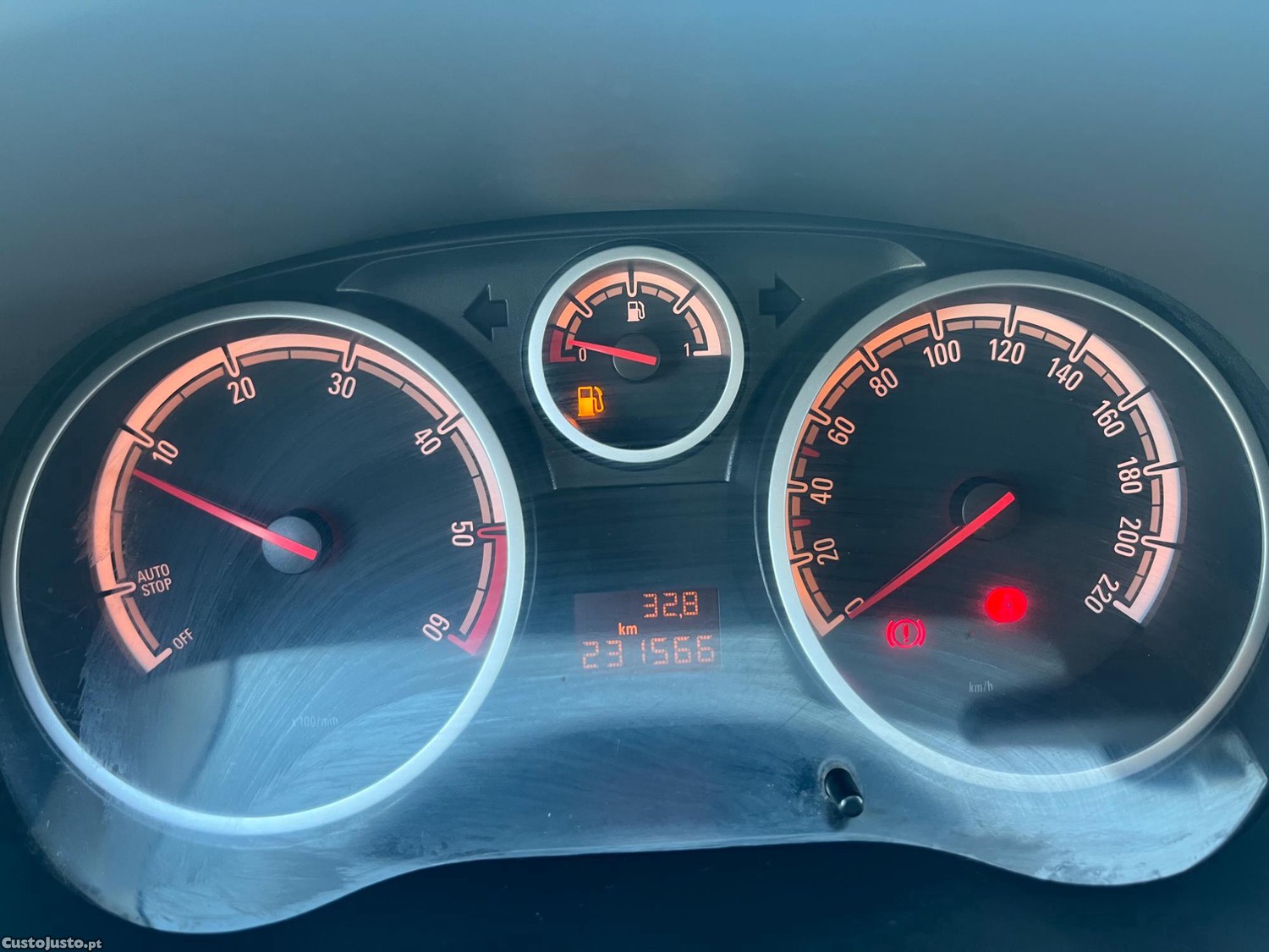 Opel Corsa ECO Flex — fotografia 11