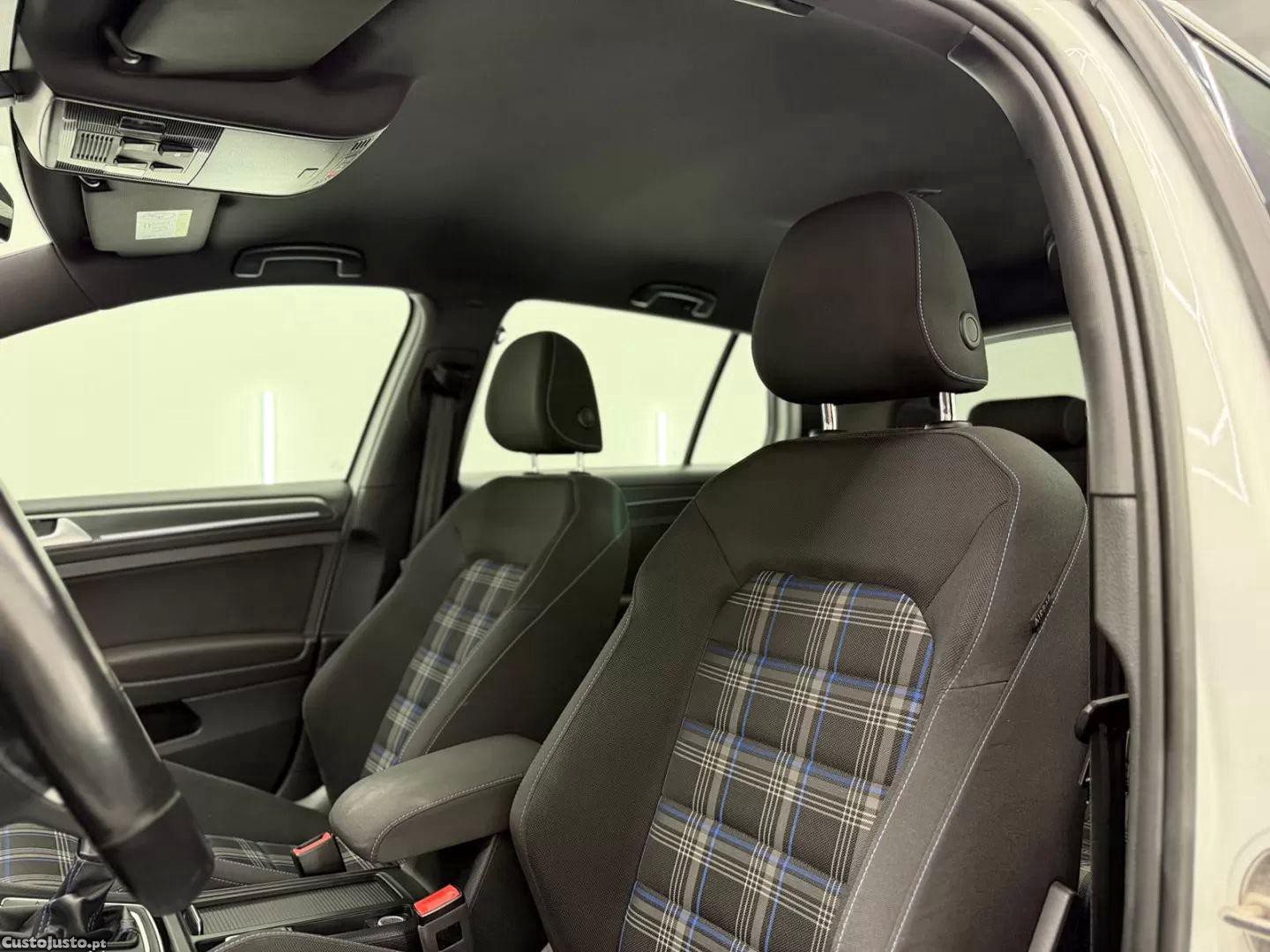 Volkswagen Golf 1.4 gte plug-in-hybrid dsg — fotografia 5
