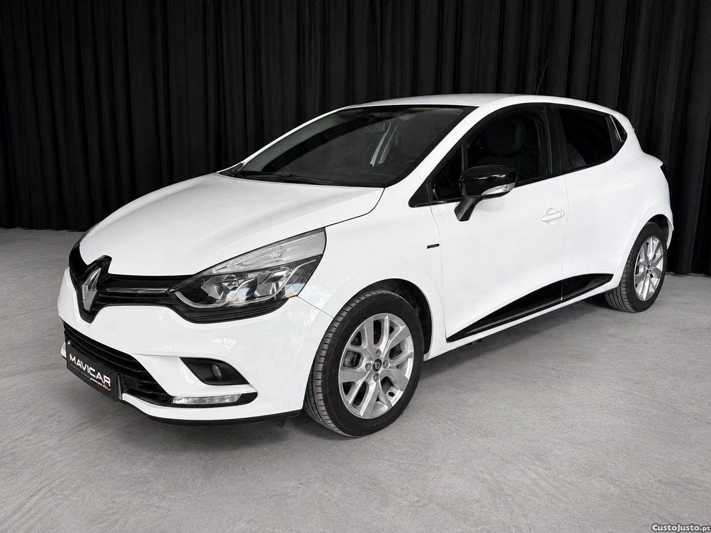 Renault Clio 0.9 TCE Limited — fotografia 17