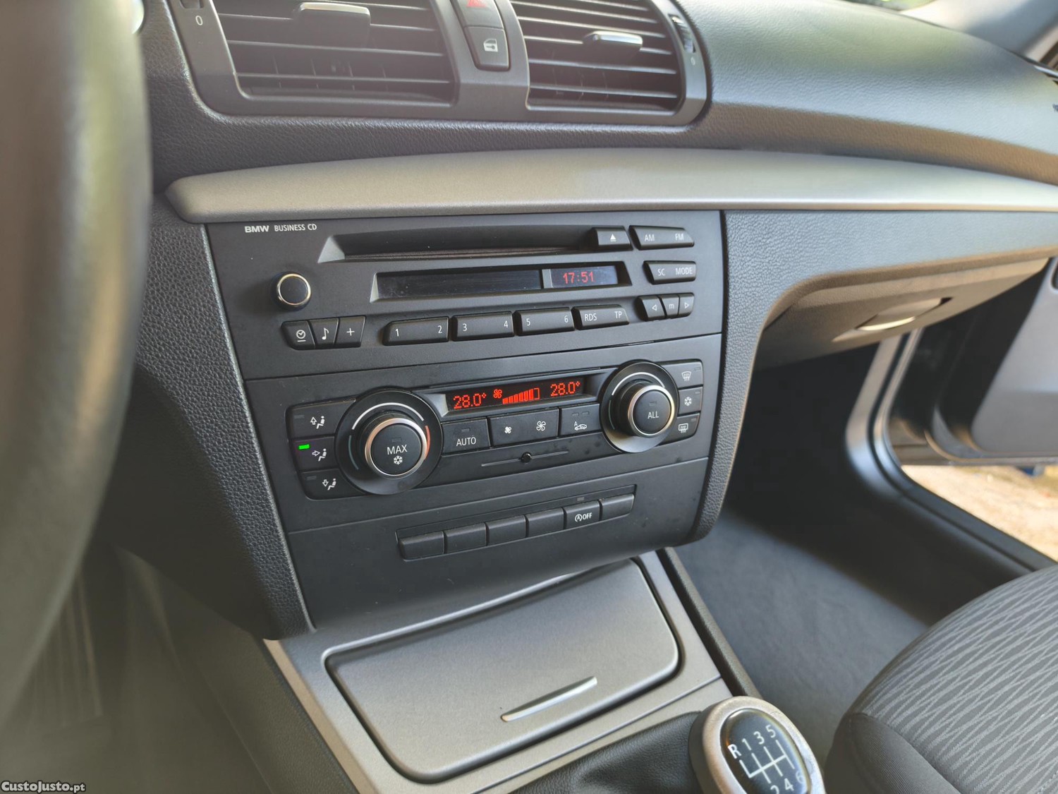 BMW 118 d — fotografia 10