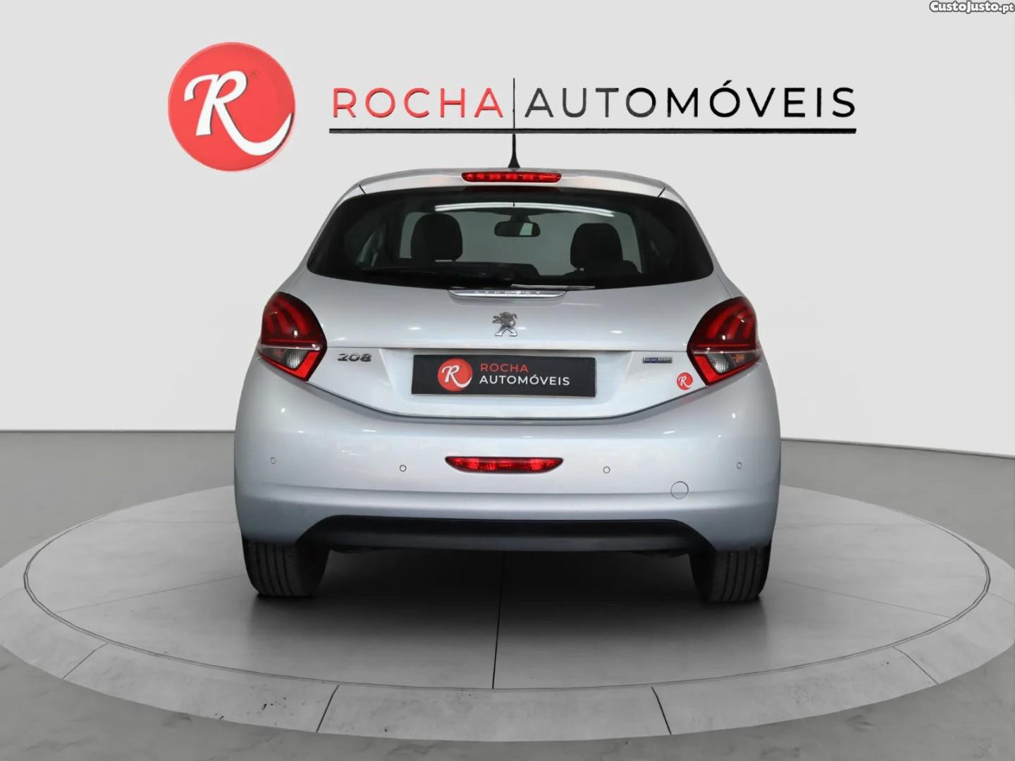 Peugeot 208 1.2 VTi Active - 17 — photo 5
