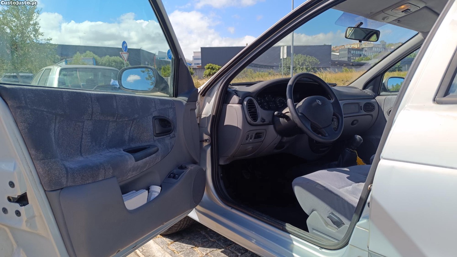 Renault Mégane Classic — fotografia 5