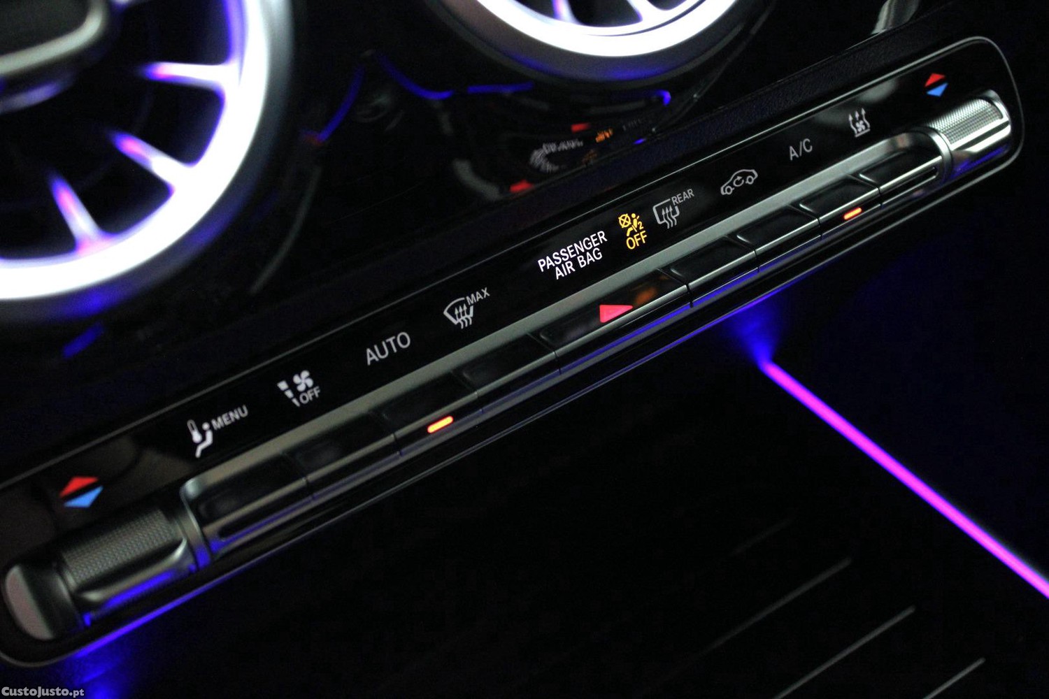 Mercedes-Benz EQA AMG NIGHT EDITION — fotografia 15