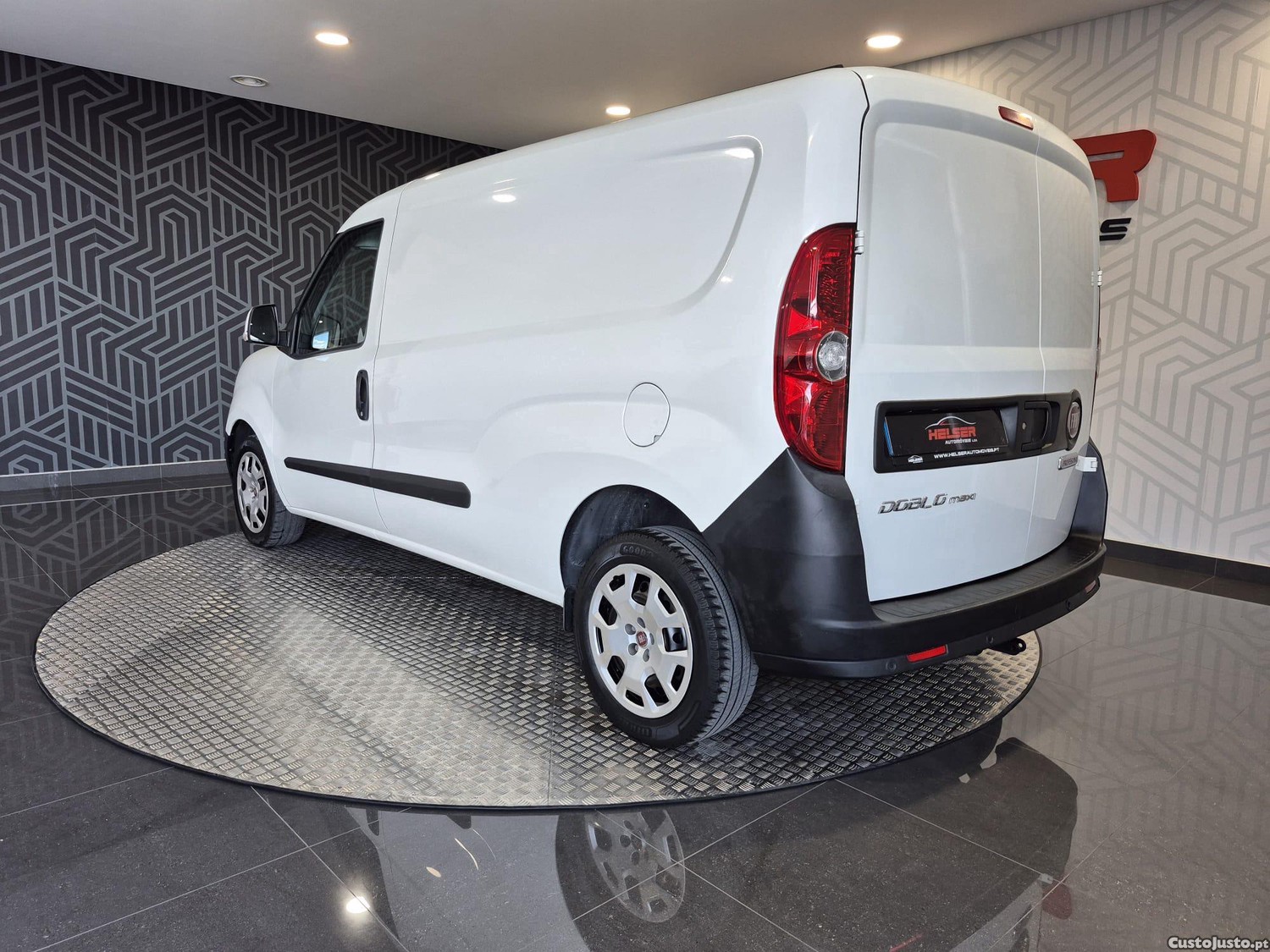 Fiat Doblo Maxi Longa 1.3Multijet 3Lugares — fotografia 7