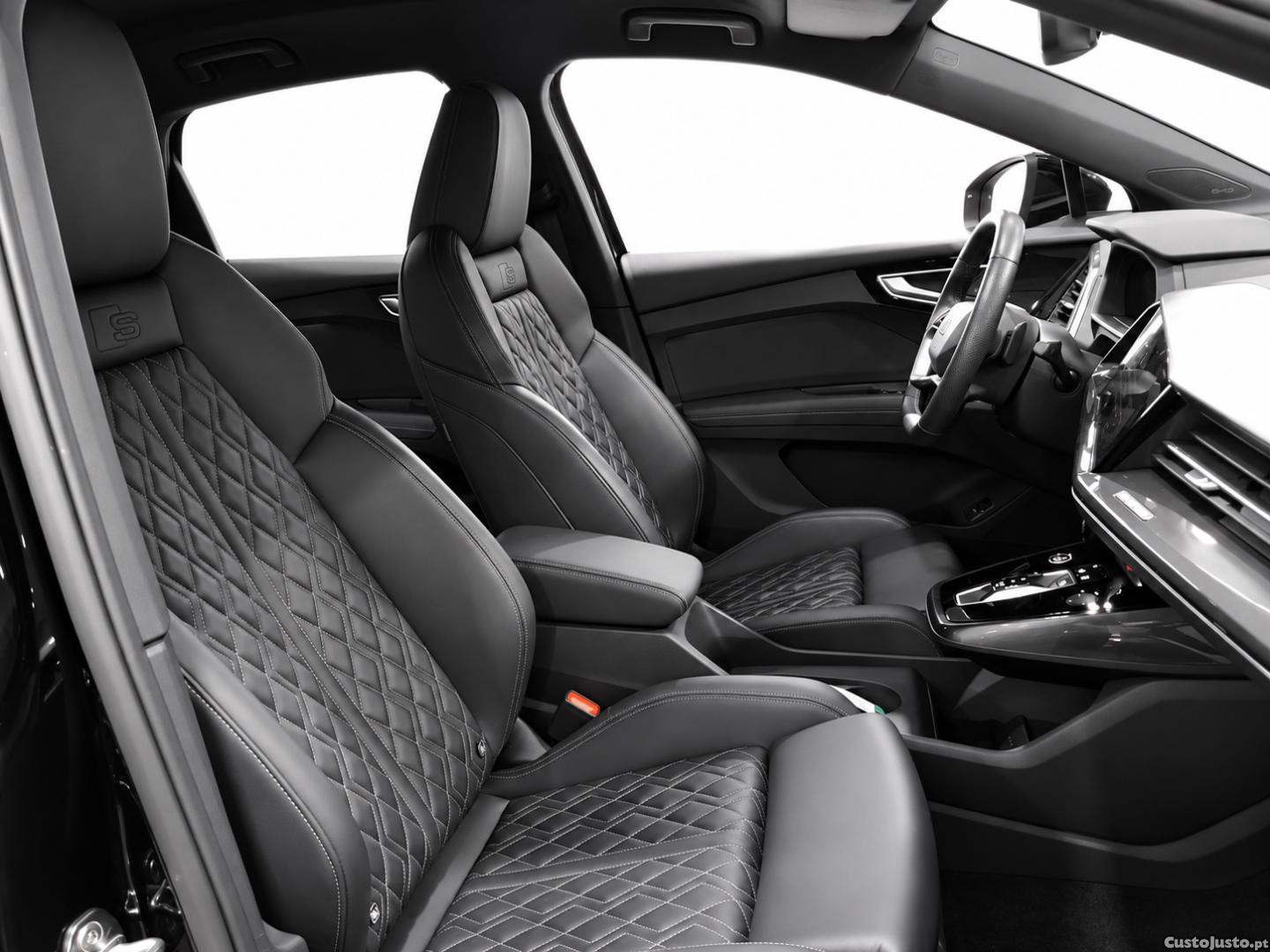 Audi Q4 SPORTBACK E-TRON 40 S-LINE 82KwH (AUTO) — fotografia 3