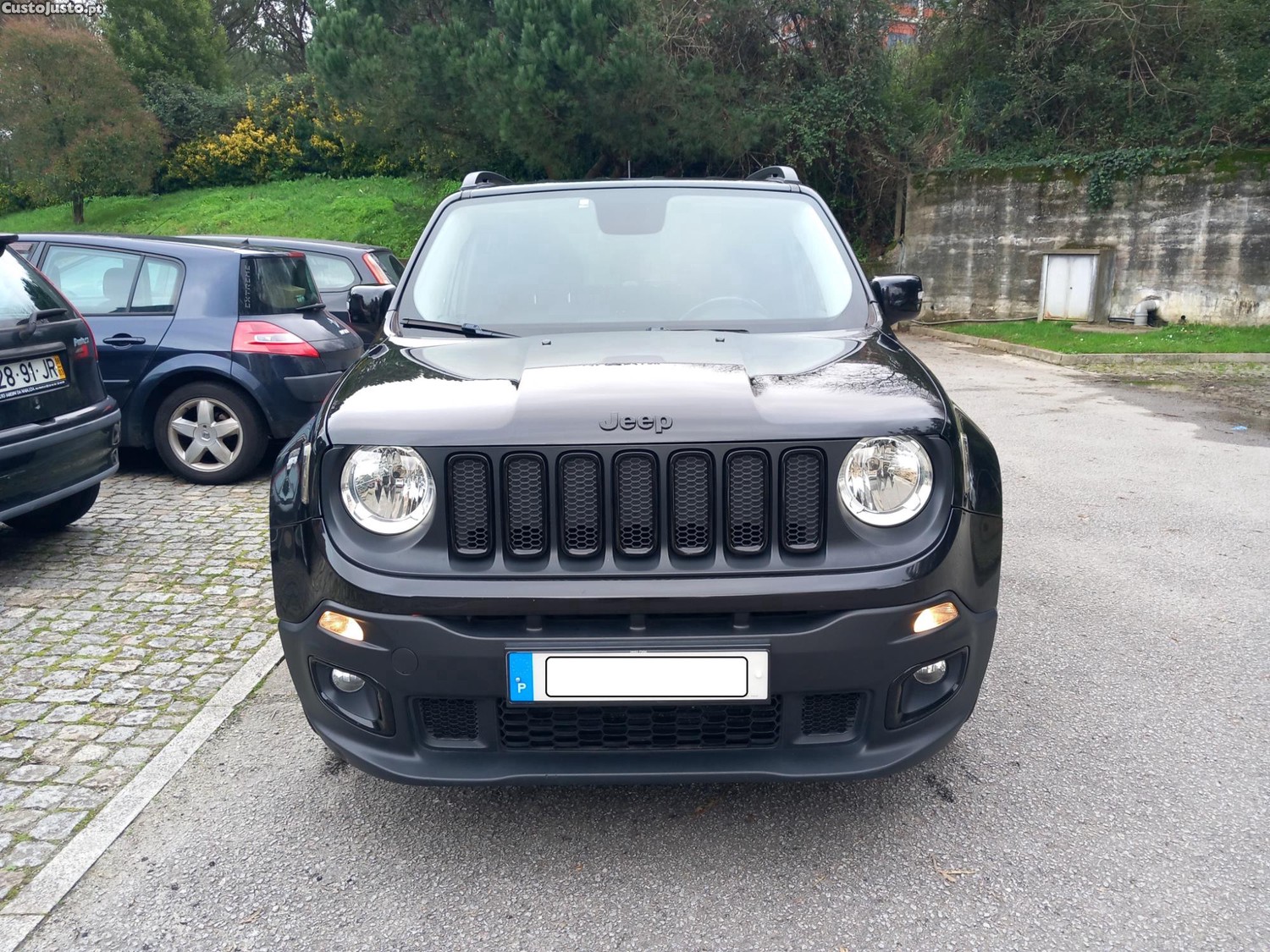 Jeep Renegade 1.6 MJD Night Eagle — fotografia 16