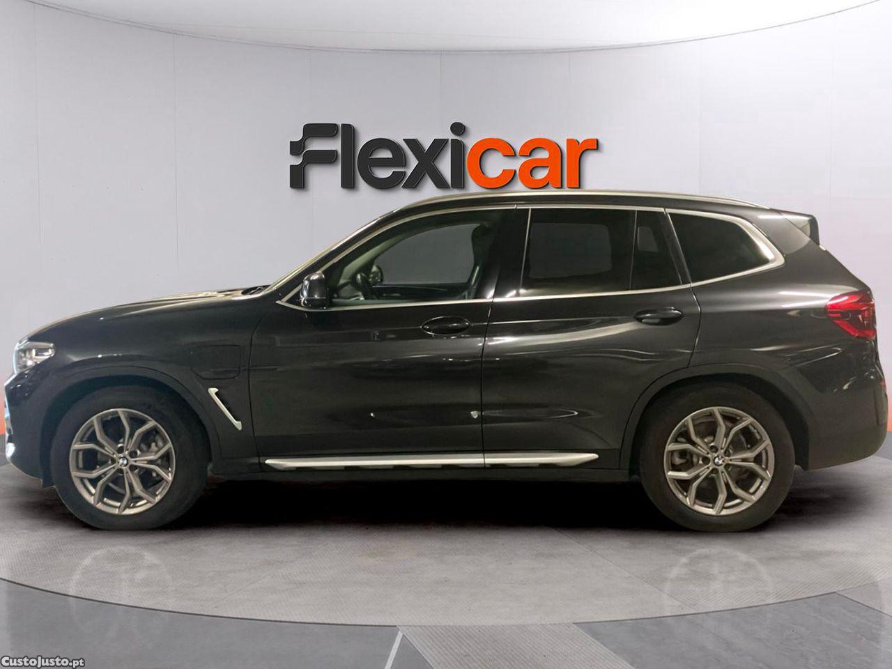 BMW X3 30 e xDrive XLine — fotografia 22