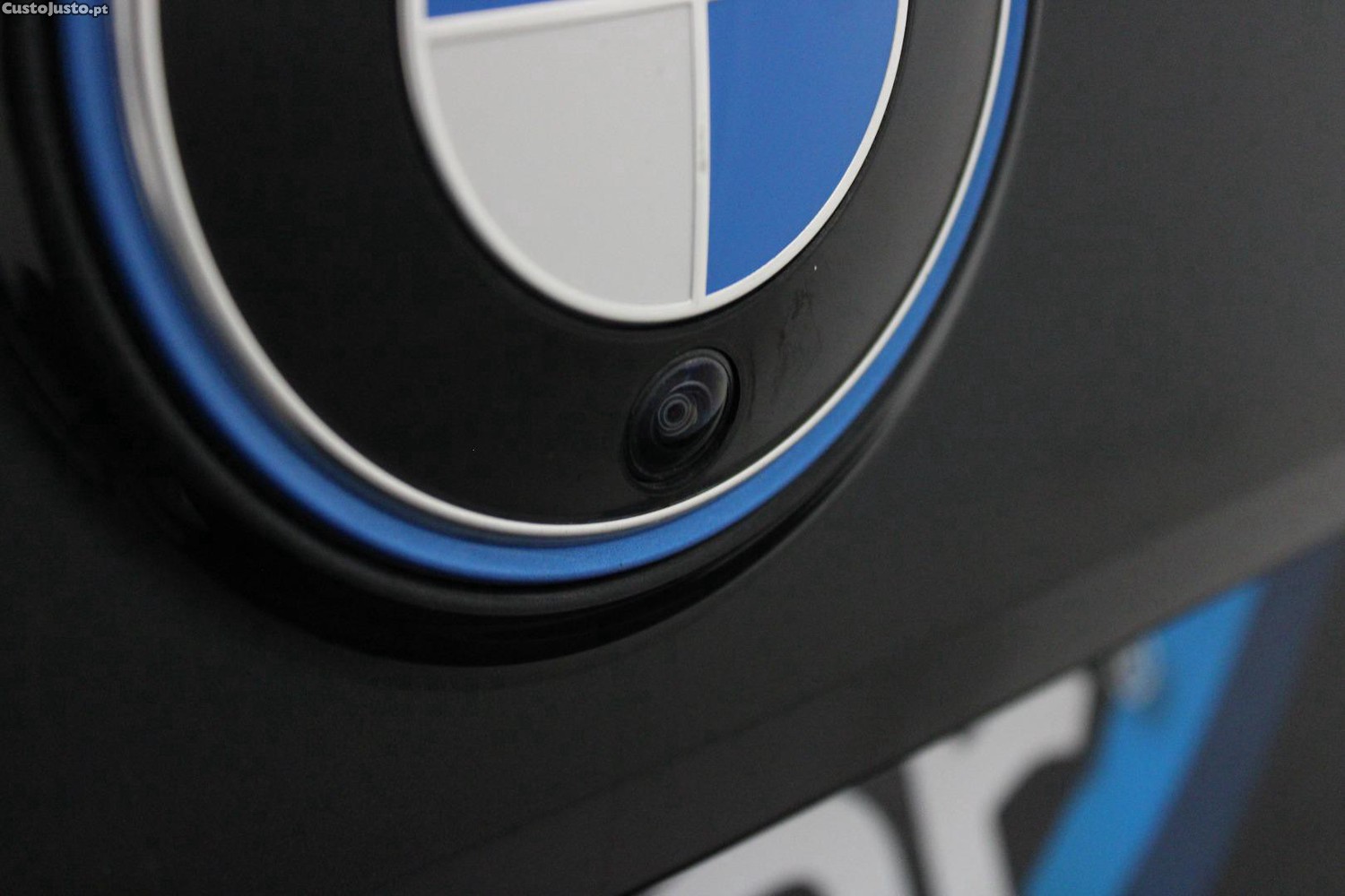 BMW iX XDRIVE 40 PACK DESPORTIVO — fotografia 5