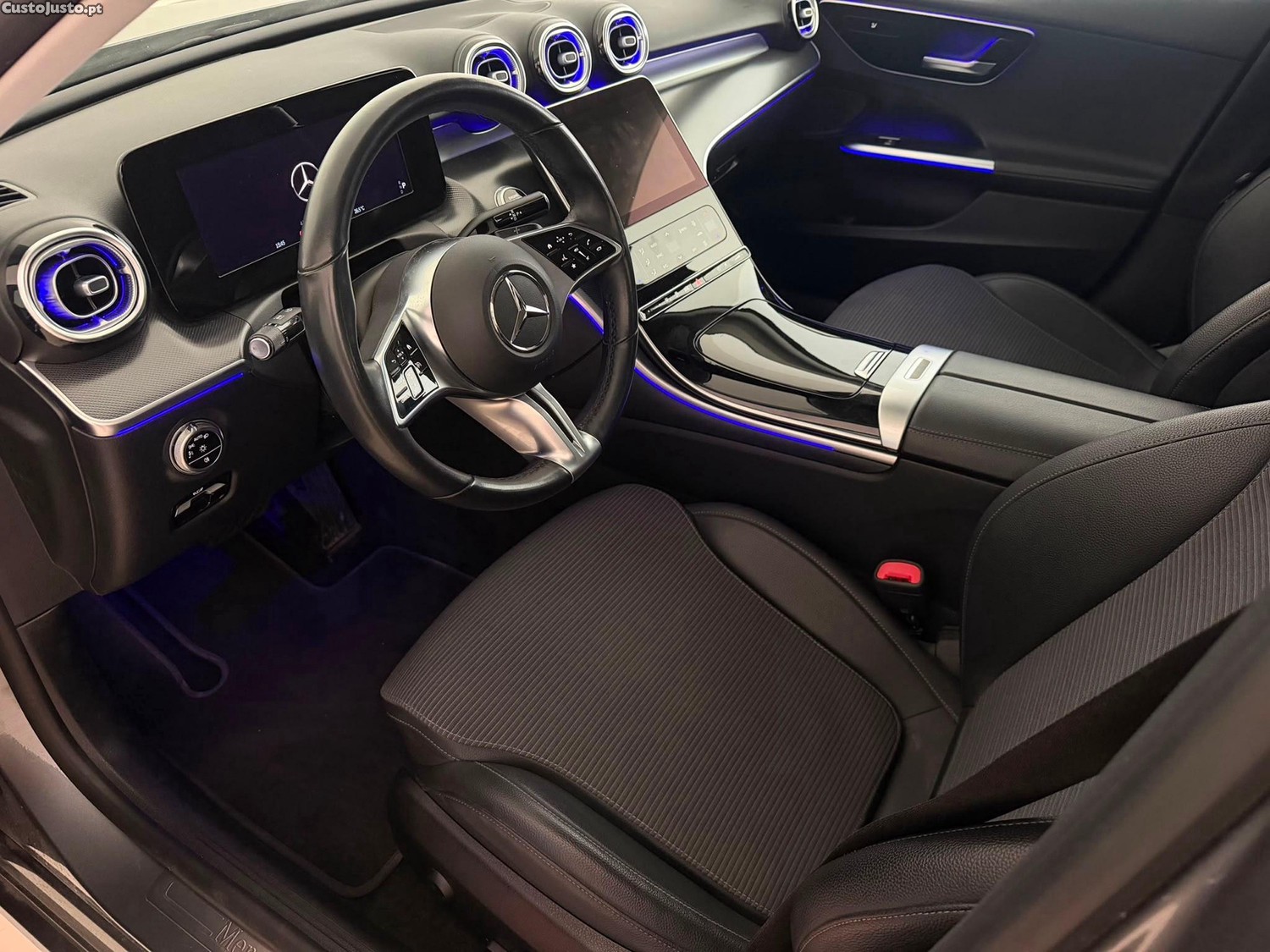 Mercedes-Benz C 300 e AMG Line — fotografia 12