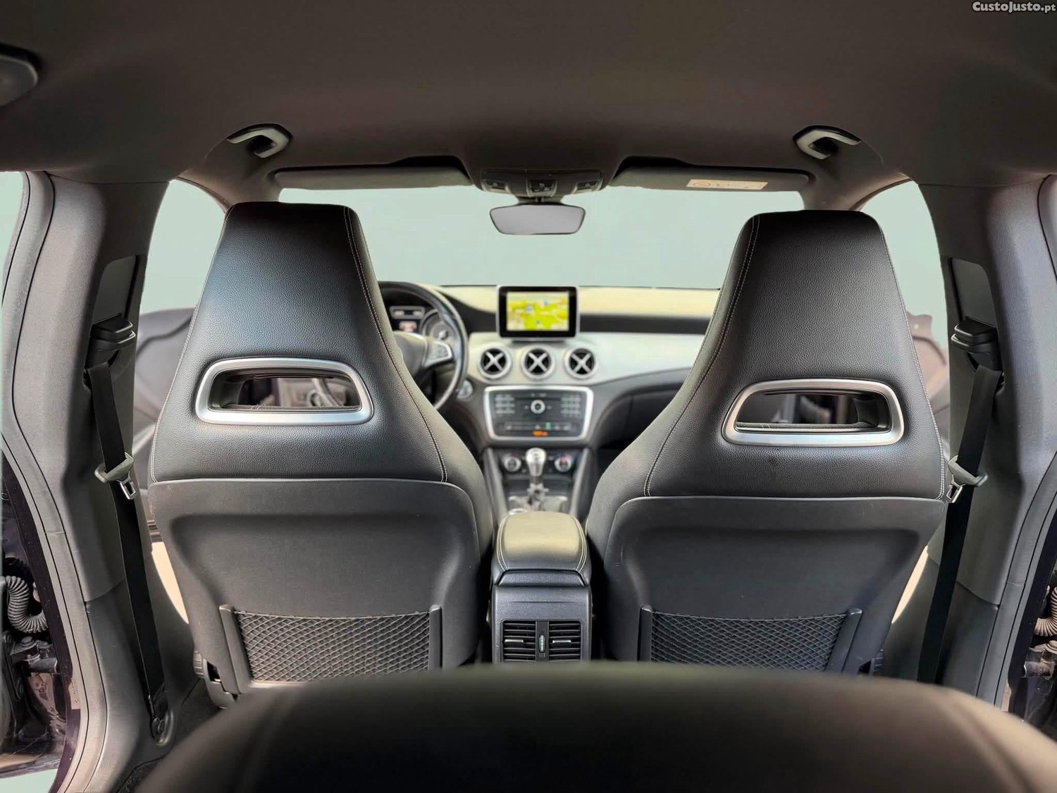 Mercedes-Benz CLA 200 CDi — fotografia 8