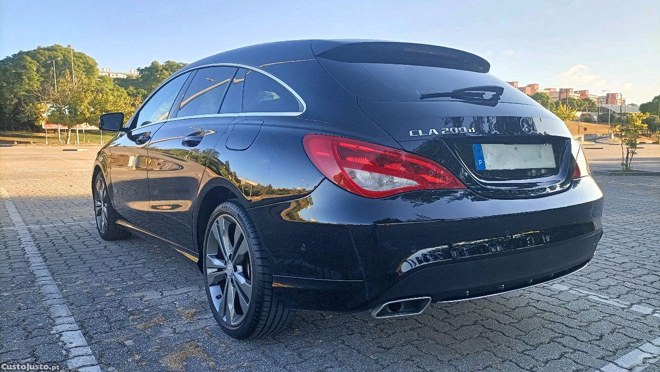 Mercedes-Benz CLA 200 200d Shooting Brake — fotografia 7