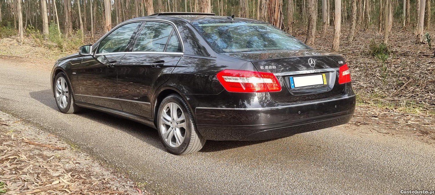 Mercedes-Benz E 220 Avantgard Nacional — photo 4