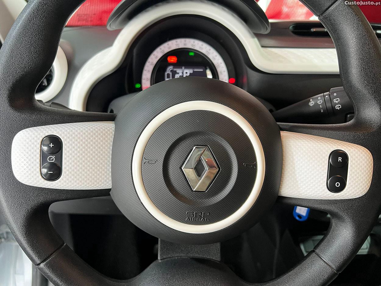 Renault Twingo 22 Zen — fotografia 9