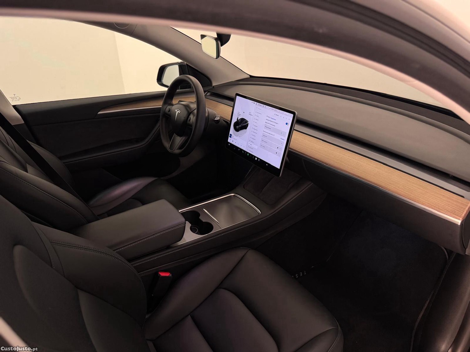 Tesla Model Y Long Range Tração Integral — fotografia 12