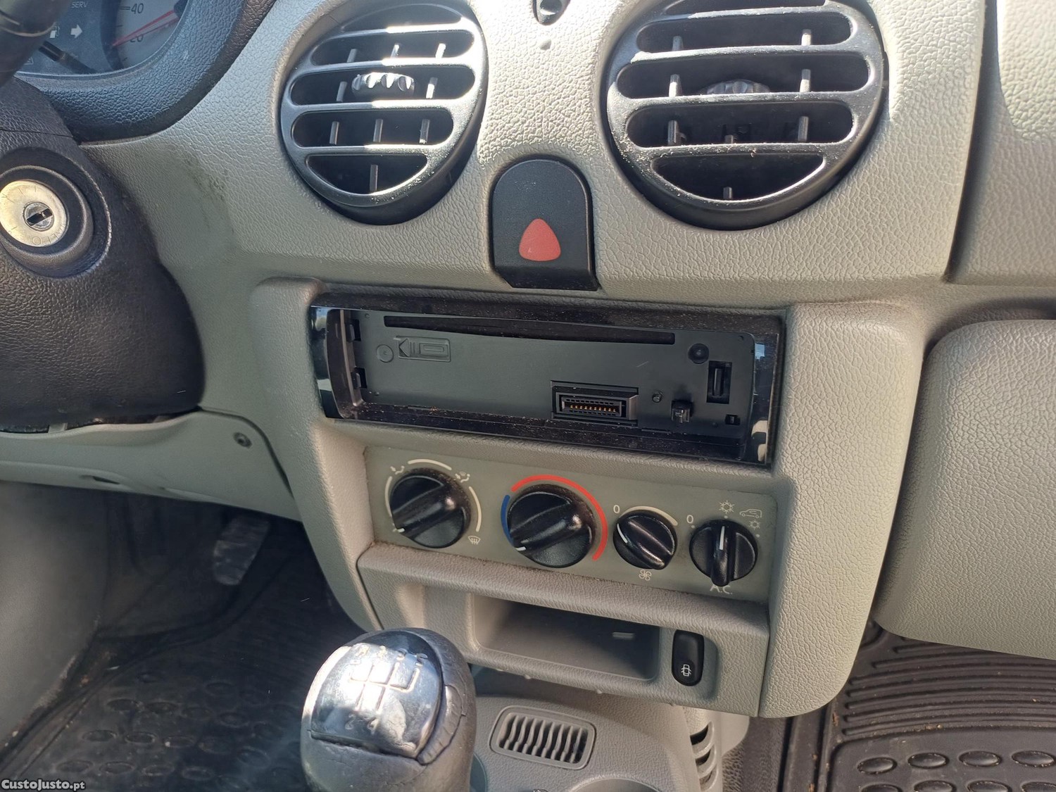 Renault Kangoo 1.5 dci 5 lugares — fotografia 5