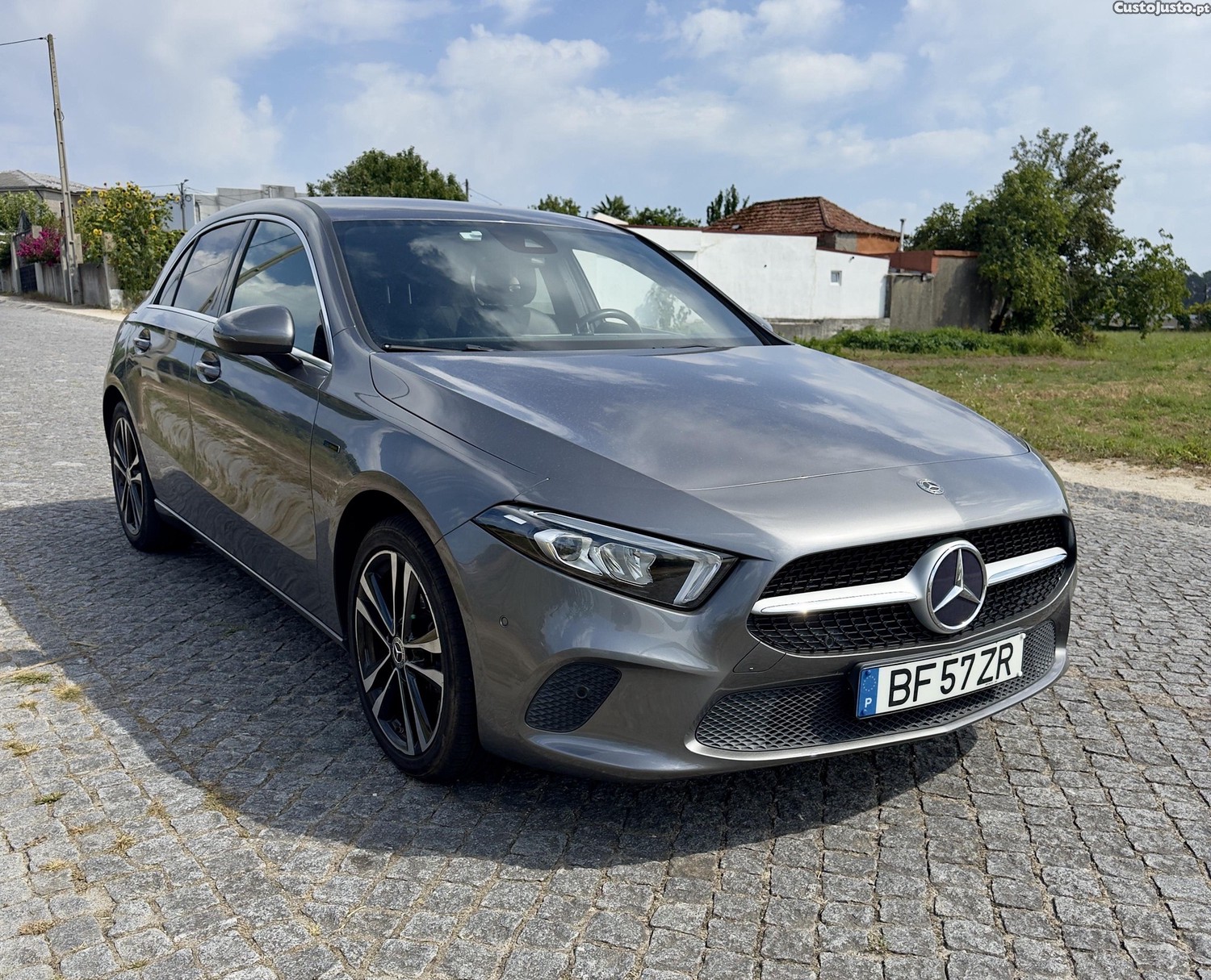 Mercedes-Benz A 250 A250e — fotografia 9