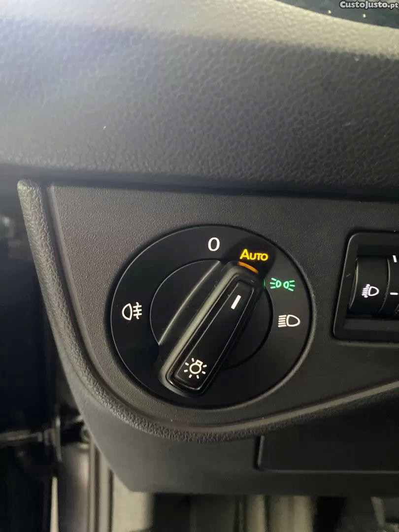 Volkswagen Taigo 1.0 tsi urban — fotografia 9