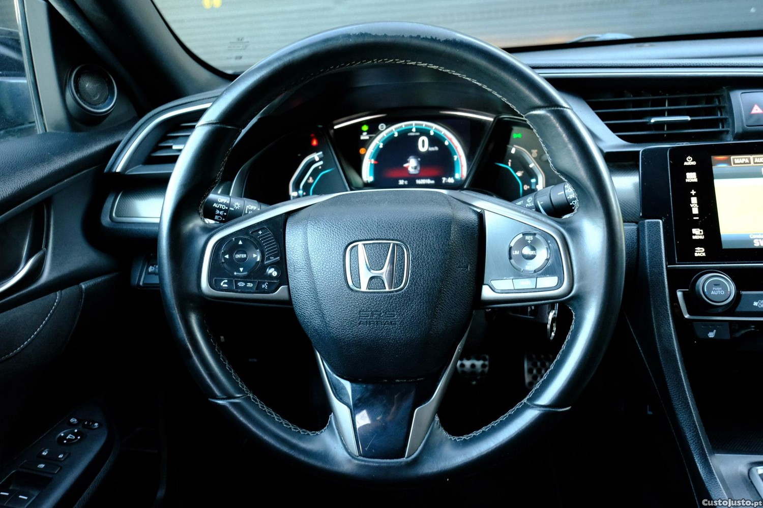 Honda Civic 1.0 i-VTEC Elegance Connect Navi — fotografia 11