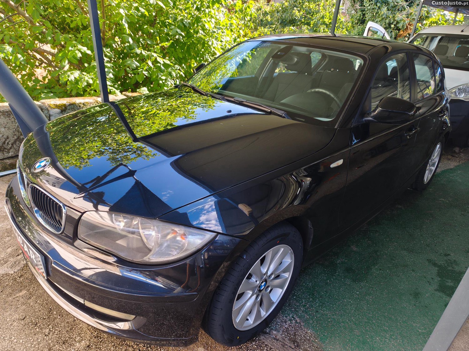 BMW 118 d — fotografia 17
