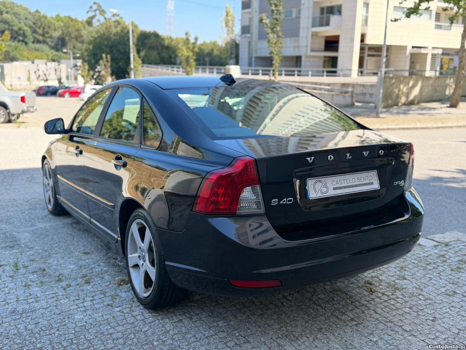 Volvo S40 D2 115cv R-Design Nacional — fotografia 8